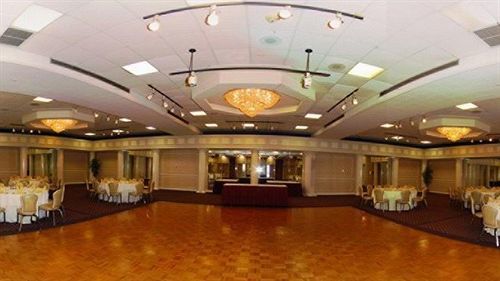 Quality Inn & Conference Center Maple Shade Εξωτερικό φωτογραφία