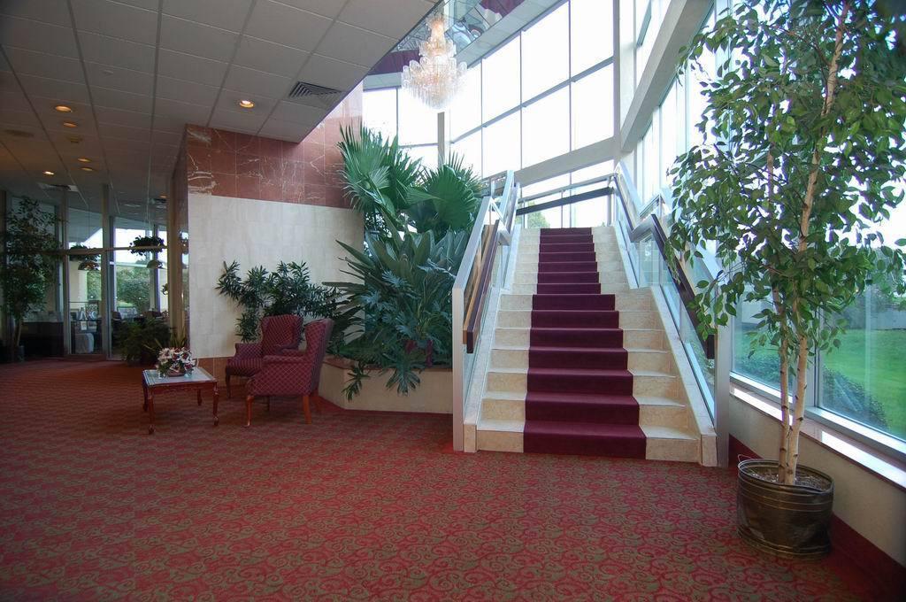 Quality Inn & Conference Center Maple Shade Εξωτερικό φωτογραφία